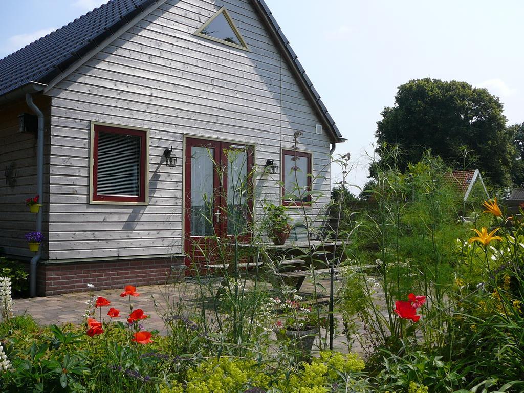 zonneraai Villa Nieuweroord Buitenkant foto